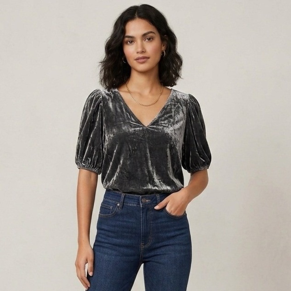 Loft Grey Velvet V-Neck Puff Sleeve Blouse Top Medium NEW Holiday Party